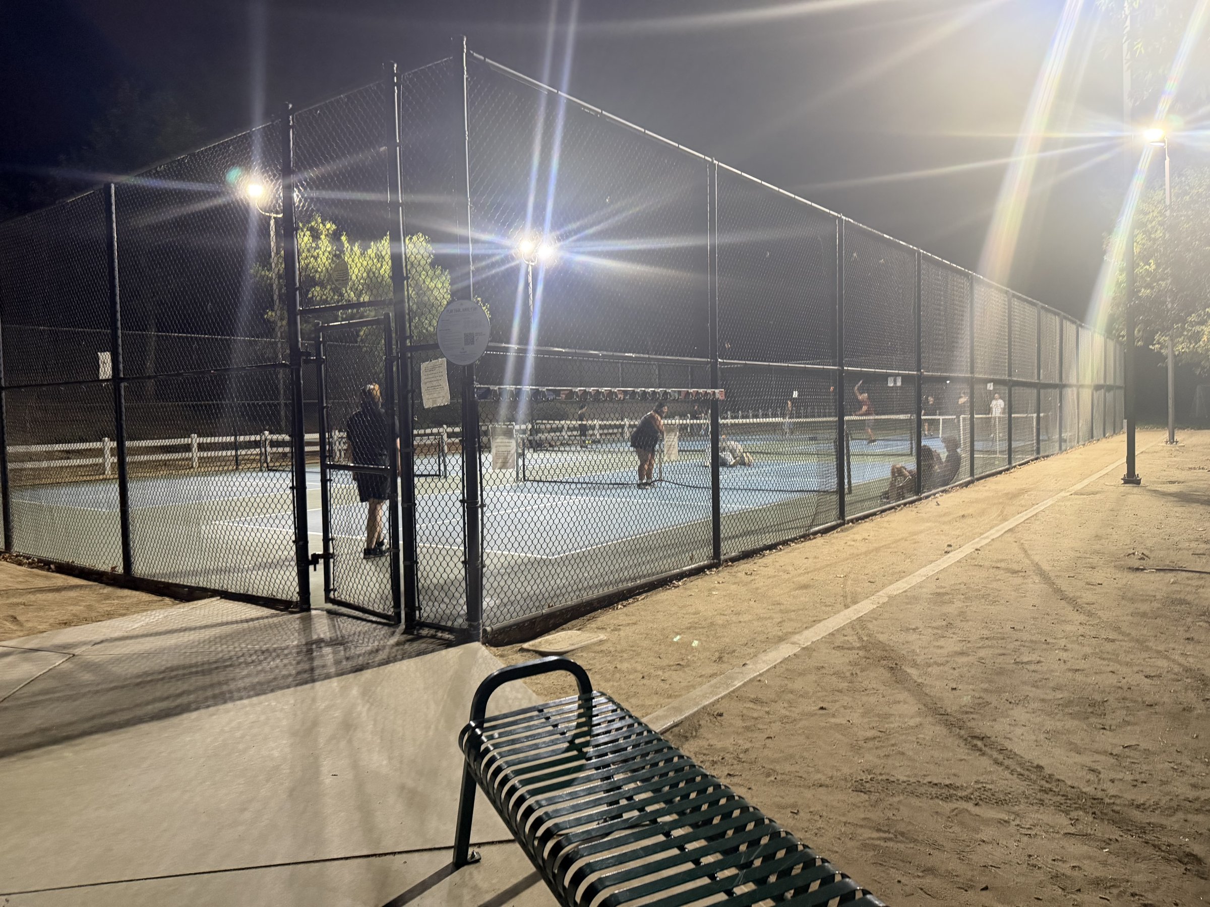 La Ladera Park court